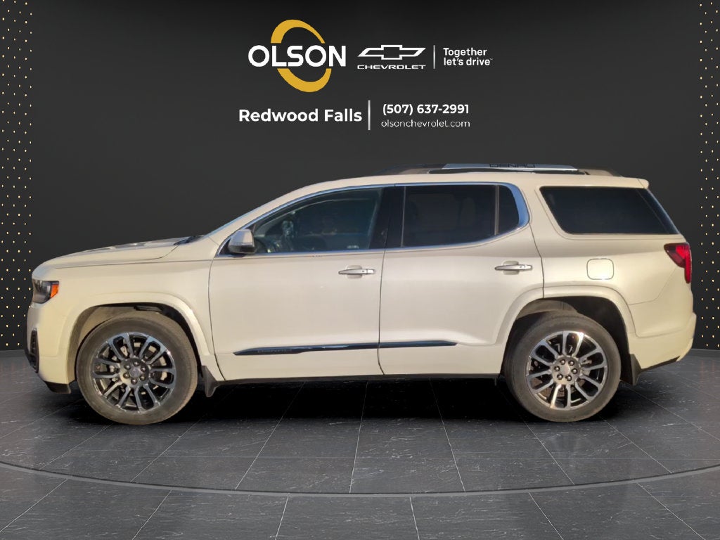 2022 GMC Acadia Denali