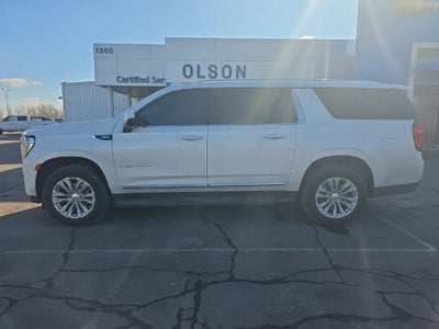 2023 GMC Yukon XL SLT