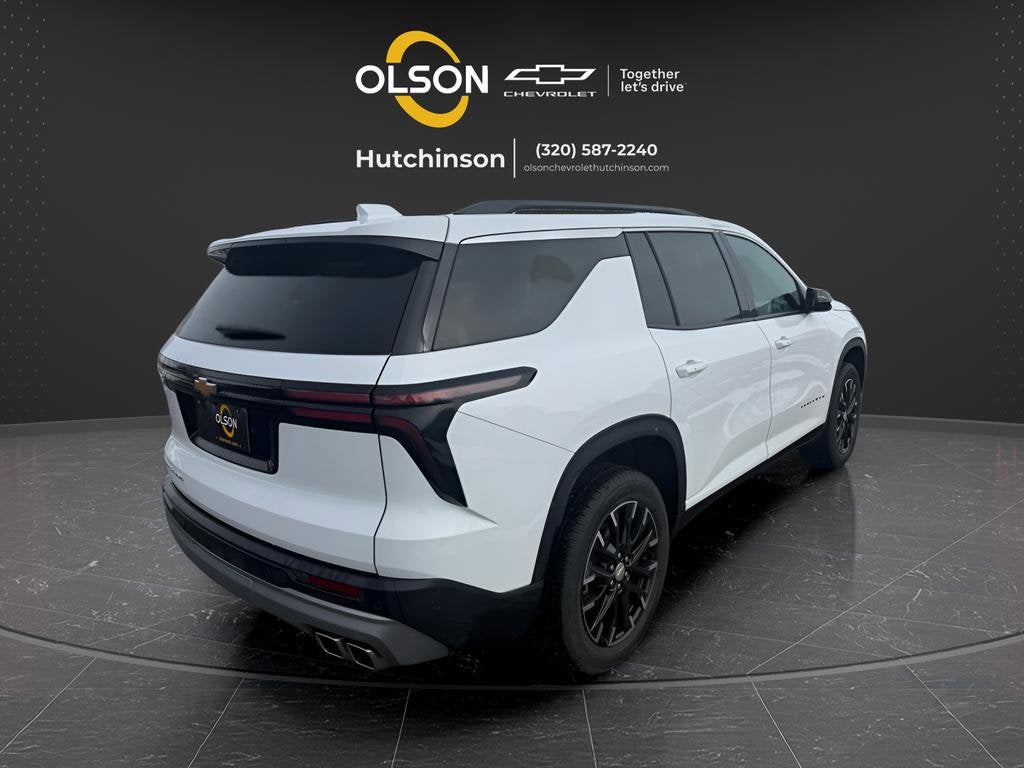 2025 Chevrolet Traverse LT