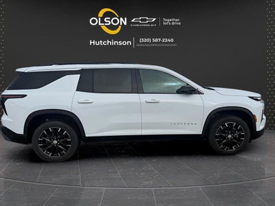 2025 Chevrolet Traverse LT