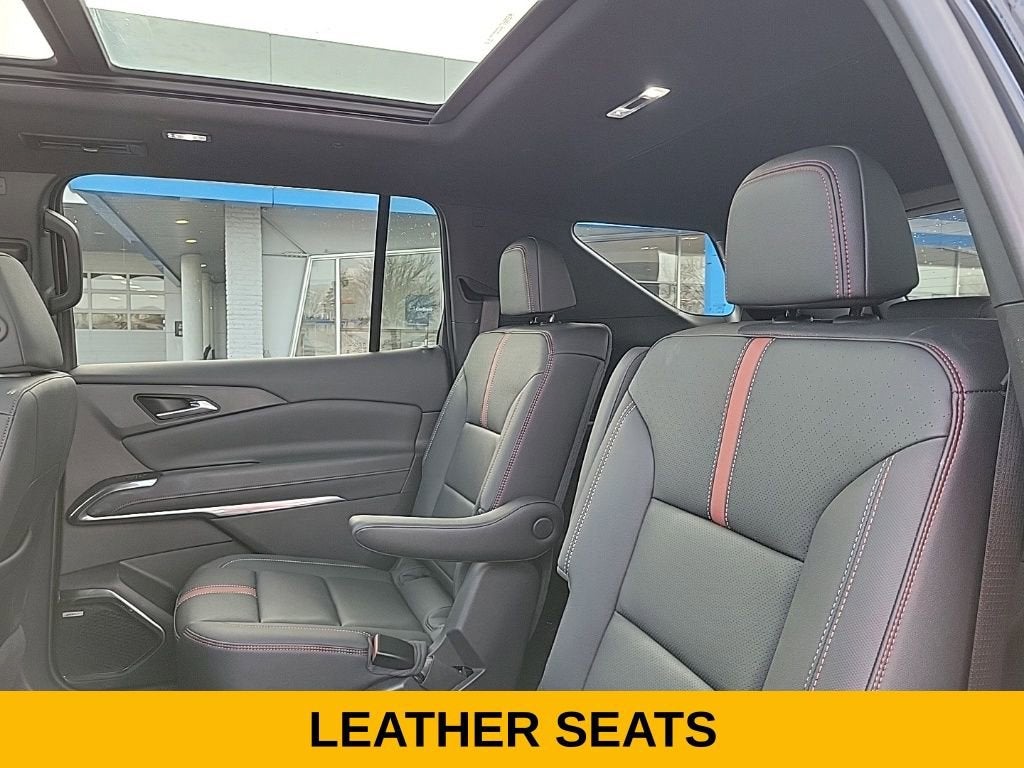 2025 Chevrolet Traverse RS