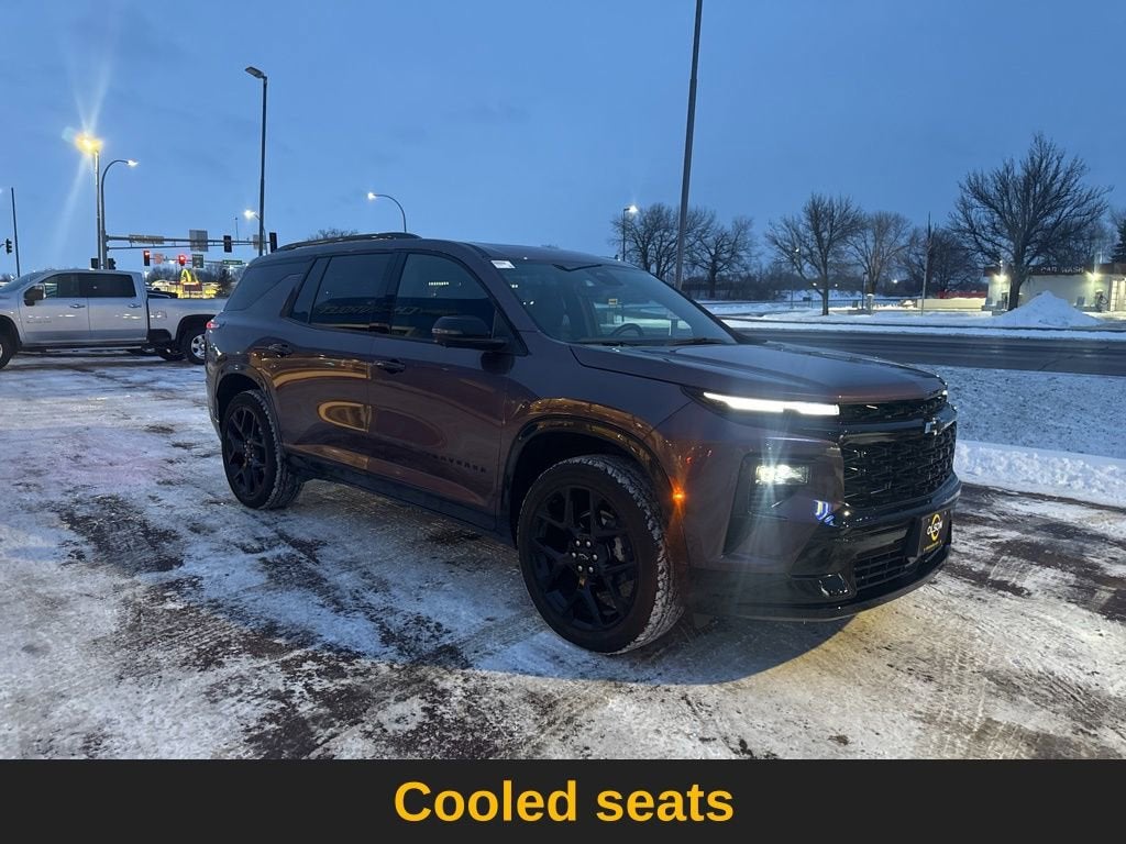 2025 Chevrolet Traverse RS