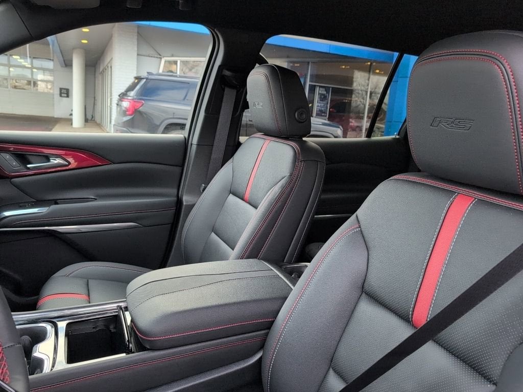 2025 Chevrolet Traverse RS