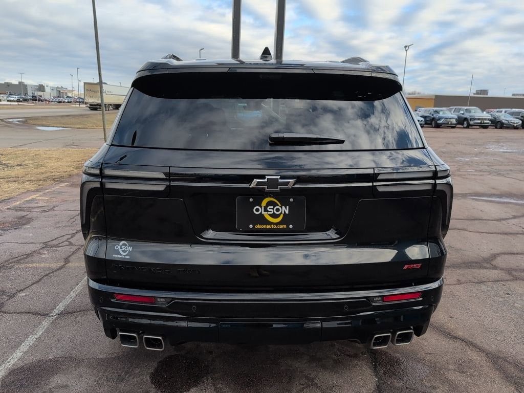 2025 Chevrolet Traverse RS