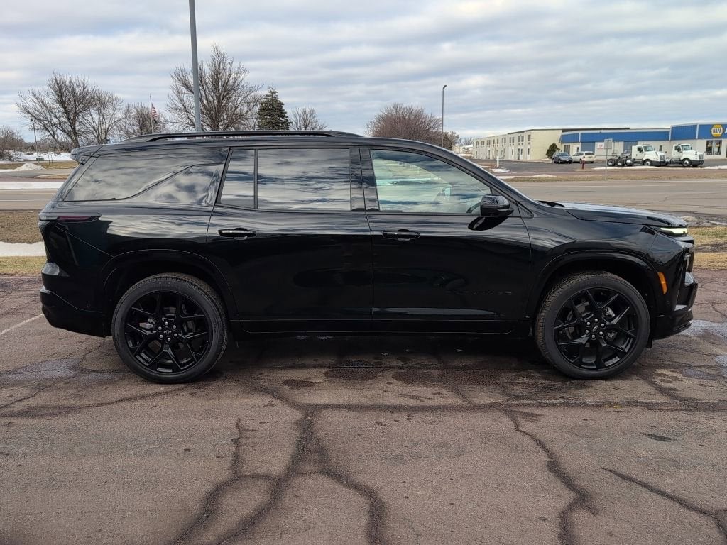 2025 Chevrolet Traverse RS