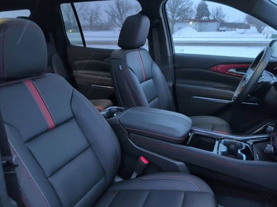 2025 Chevrolet Traverse RS