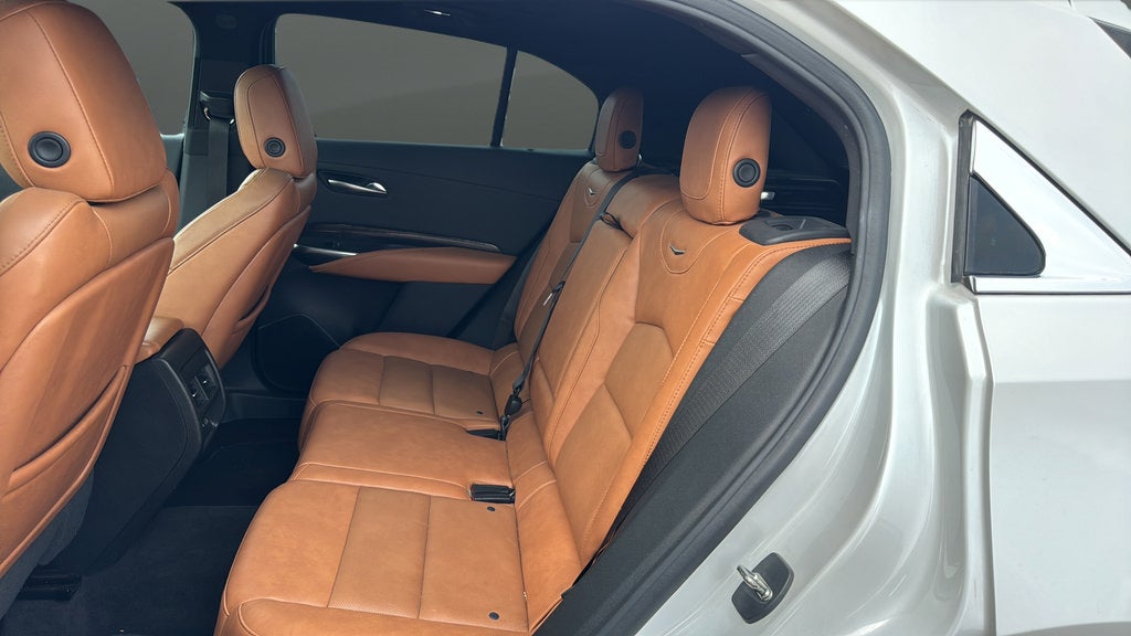 2023 Cadillac XT4 AWD Premium Luxury