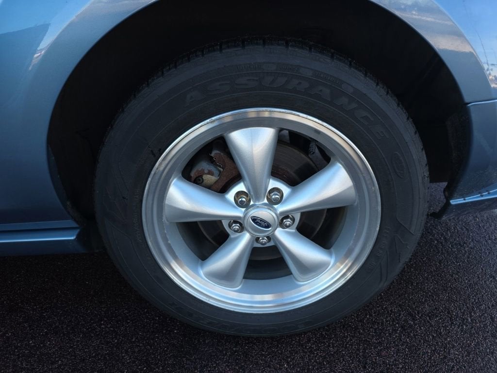 2007 Ford Mustang GT Deluxe