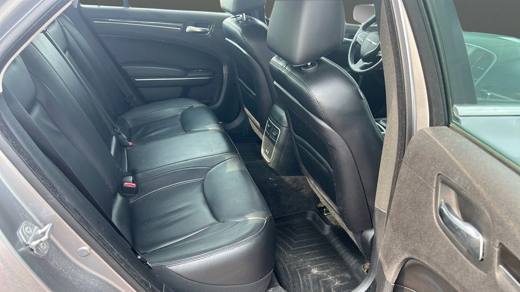 2015 Chrysler 300 Limited