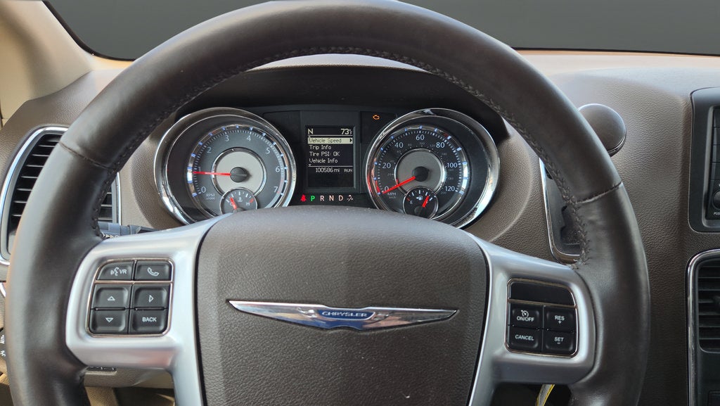 2012 Chrysler Town & Country Touring-L