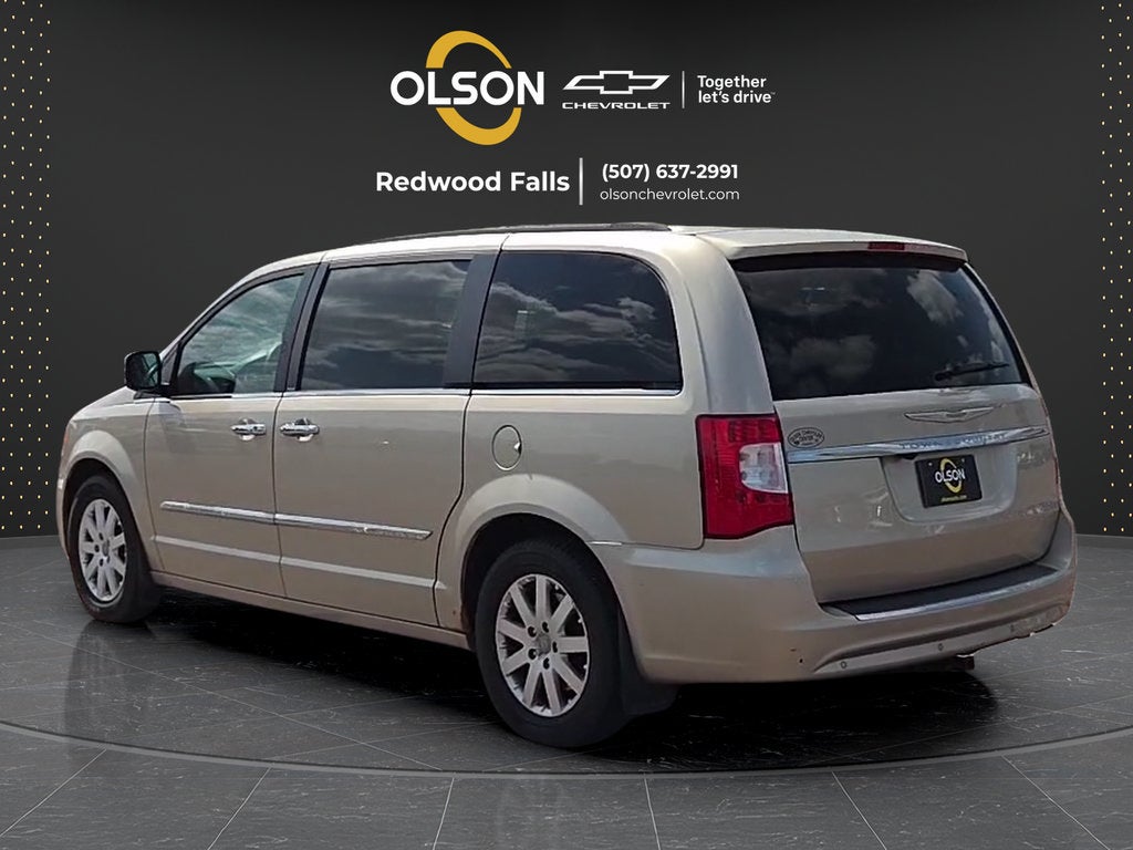2012 Chrysler Town & Country Touring-L