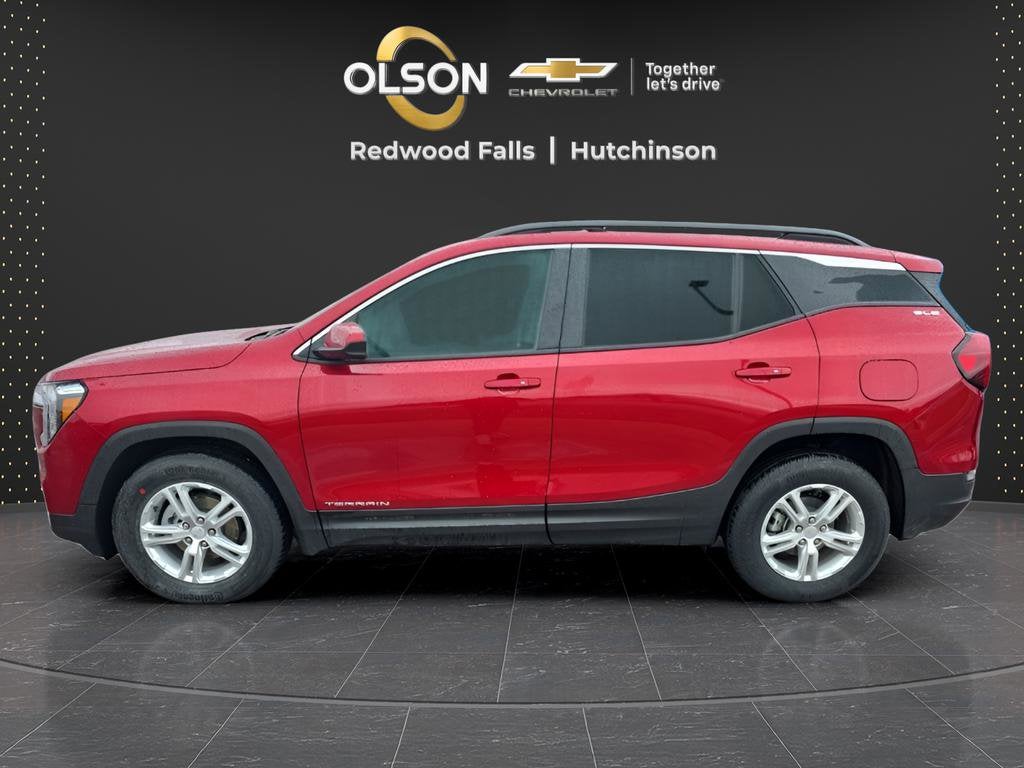 Used 2024 GMC Terrain SLE with VIN 3GKALTEG2RL129896 for sale in Glenwood, Minnesota