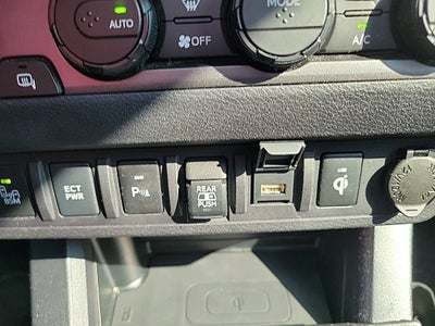 2020 Toyota Tacoma TRD Sport