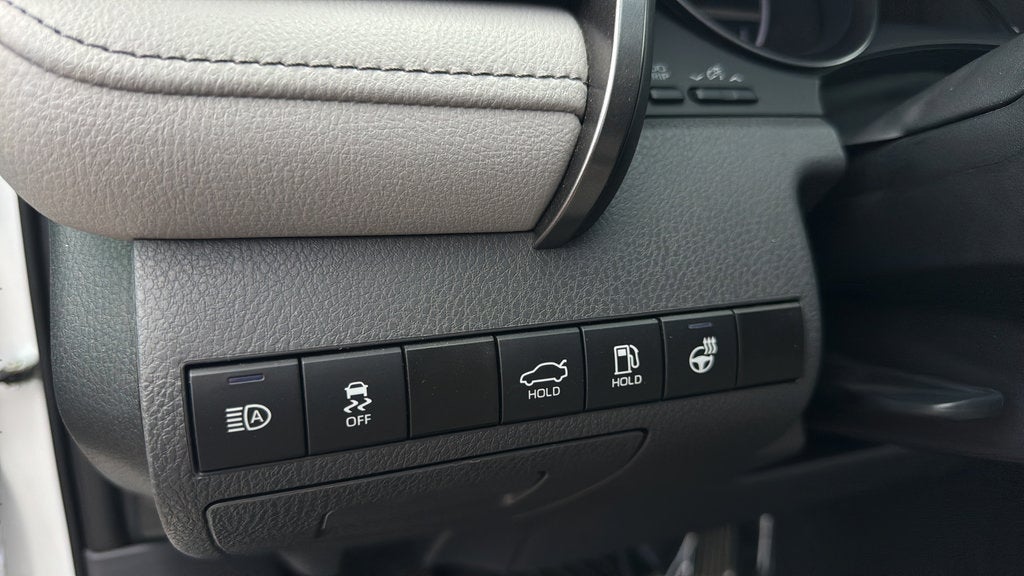 2024 Toyota Camry Hybrid XSE