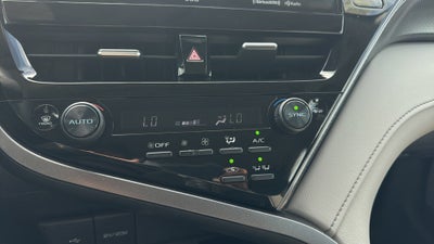 2024 Toyota Camry Hybrid XSE
