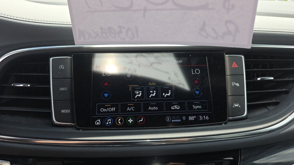 2023 Buick Enclave Essence