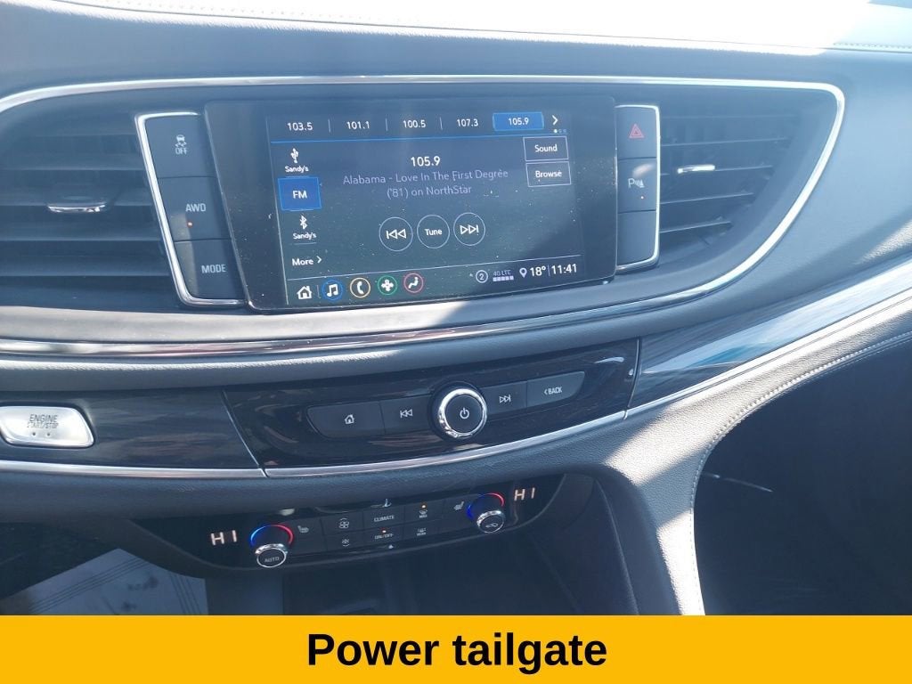 2021 Buick Enclave Essence