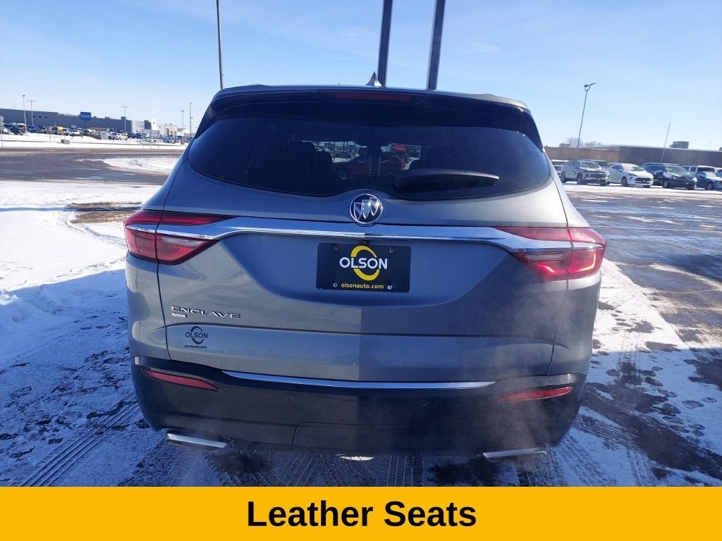 2021 Buick Enclave Essence