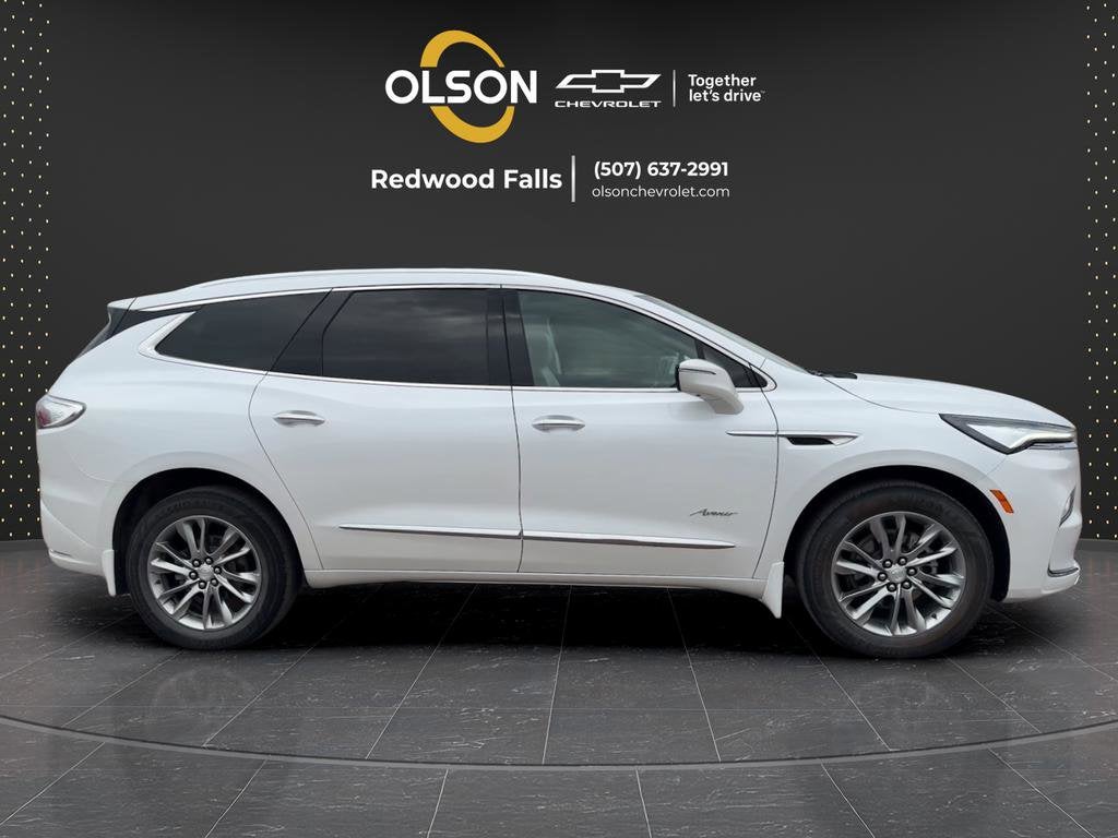 2022 Buick Enclave Avenir