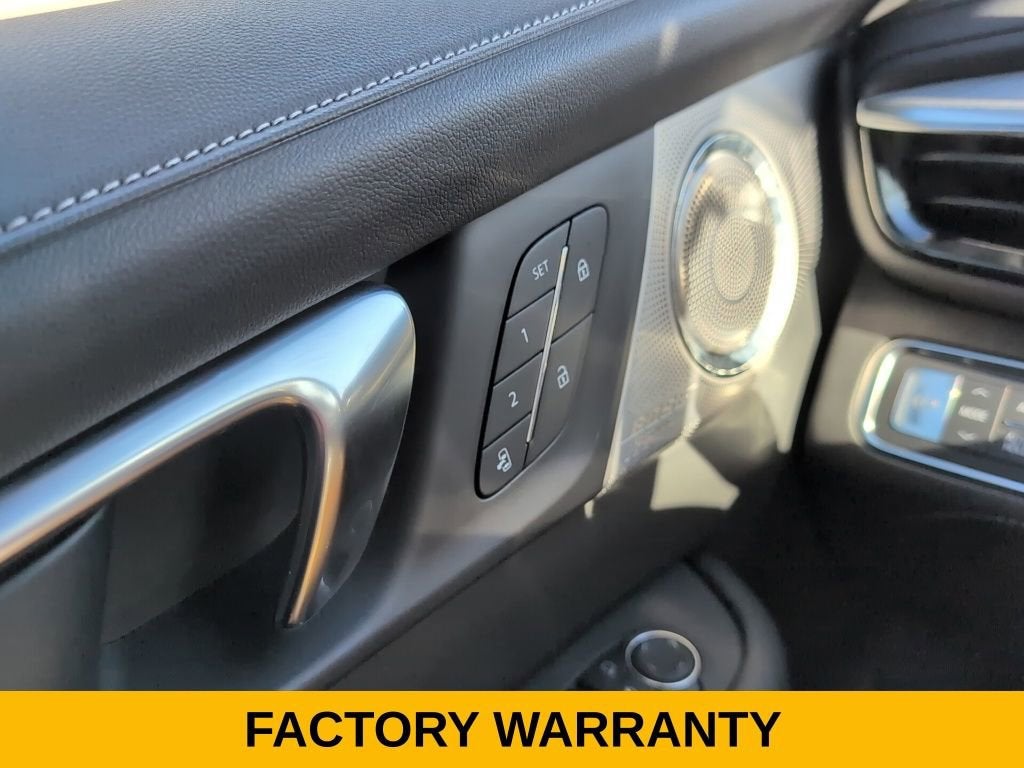 2025 Buick Enclave Avenir