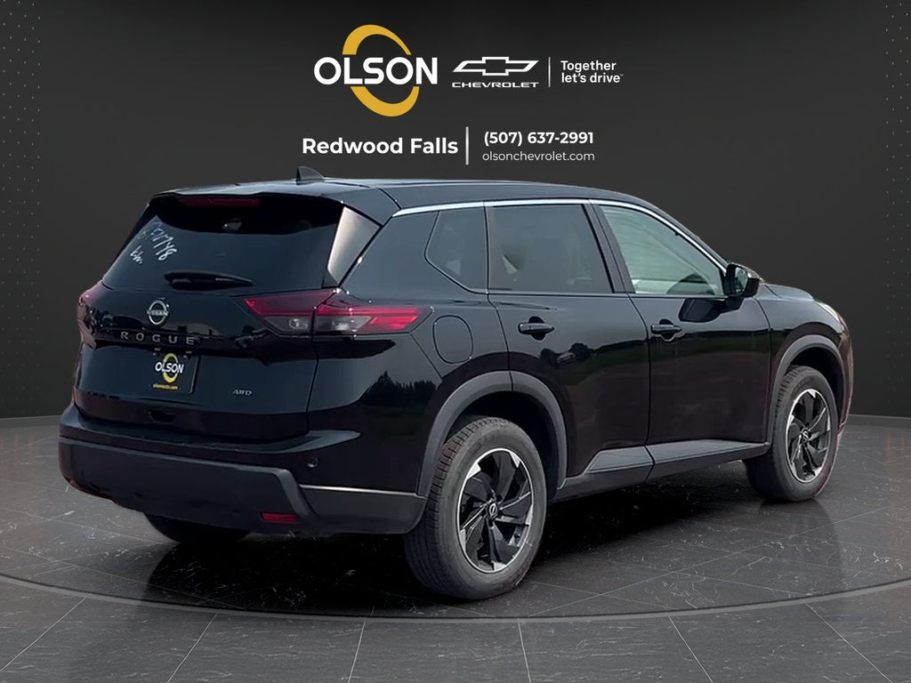 2025 Nissan Rogue SV