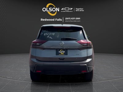 2025 Nissan Rogue SV