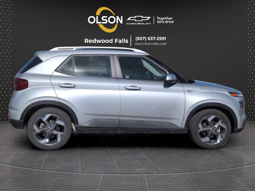 2021 Hyundai Venue SEL