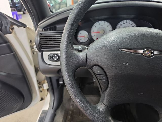 2005 Chrysler Sebring GTC