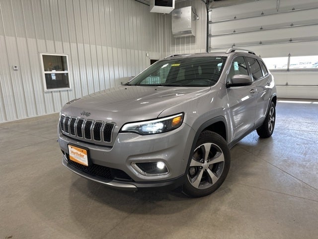 Used 2019 Jeep Cherokee Limited with VIN 1C4PJMDN7KD179822 for sale in Glenwood, Minnesota