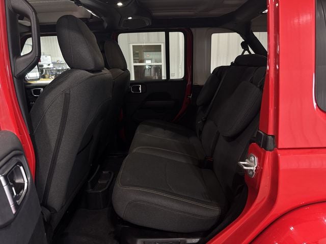 2025 Jeep Wrangler Sahara 4xe