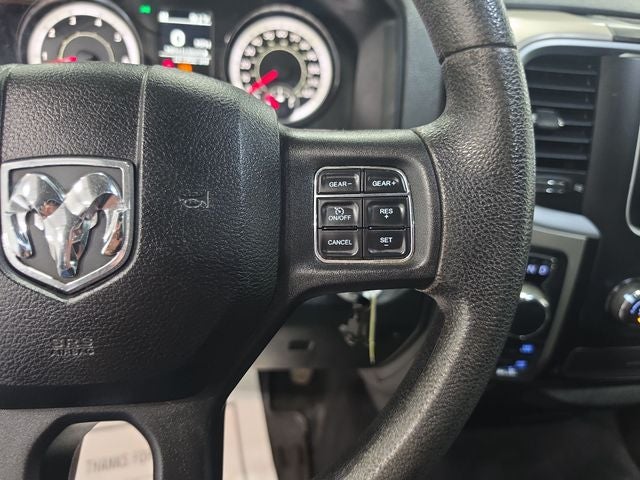 2016 RAM 1500 SLT