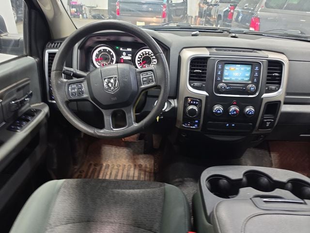 2016 RAM 1500 SLT