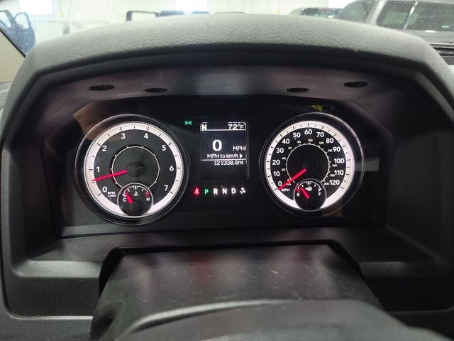 2016 RAM 1500 SLT