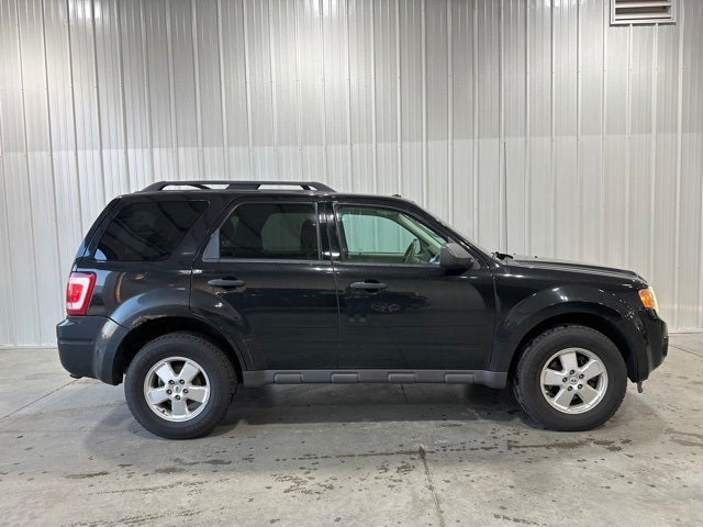 Used 2011 Ford Escape XLT with VIN 1FMCU9D74BKC63575 for sale in Worthington, Minnesota