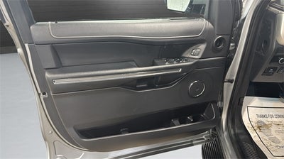 2024 Ford Expedition Max XLT 202a