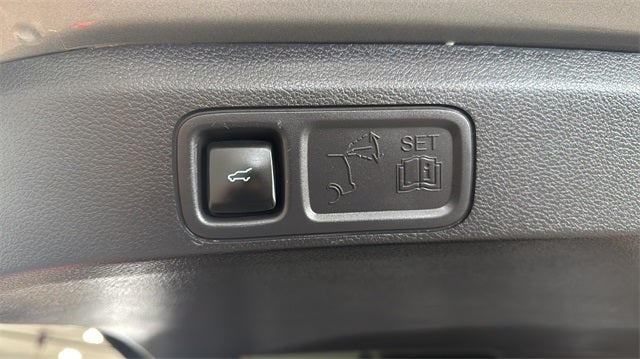 2024 Ford Expedition Max XLT 202a