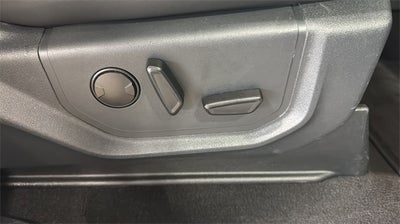 2024 Ford Expedition Max XLT 202a