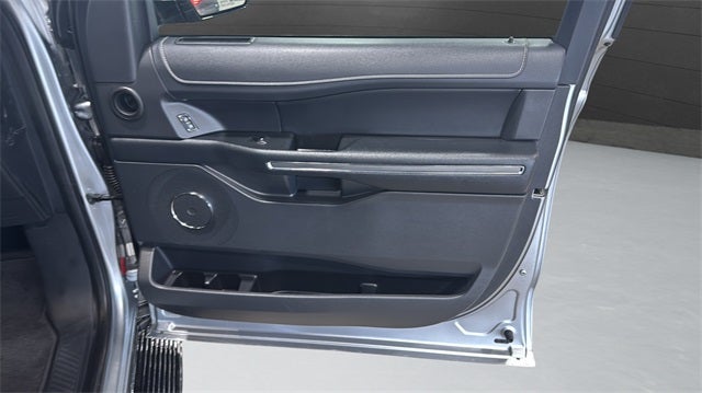 2024 Ford Expedition Max XLT 202a