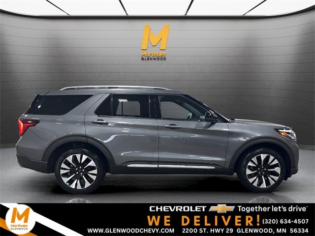 2025 Ford Explorer Platinum