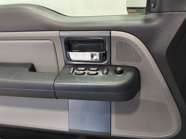 2004 Ford F-150 FX4