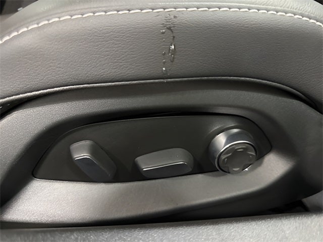 2025 Chevrolet Corvette Stingray 2LT