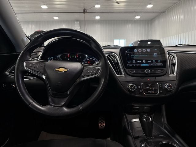 2017 Chevrolet Malibu LT 1LT