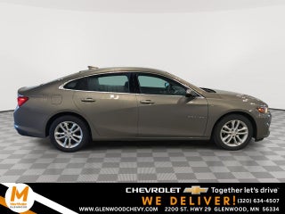 2017 Chevrolet Malibu LT 1LT