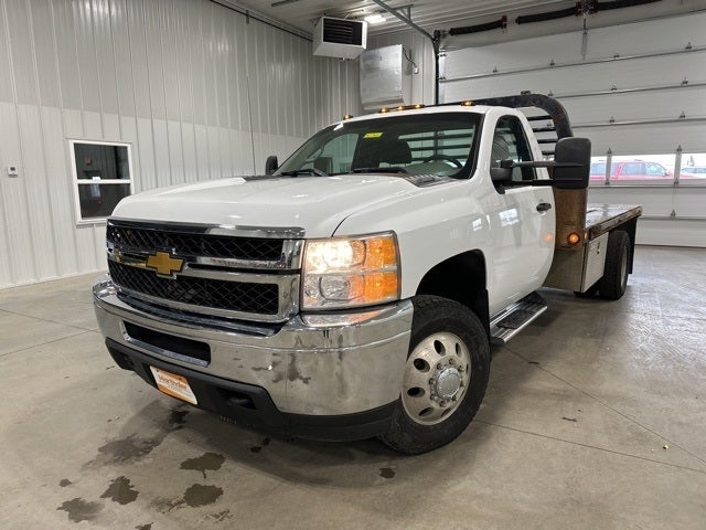 Used 2014 Chevrolet Silverado 3500 Chassis Cab Work Truck with VIN 1GB3KZCG1EF118474 for sale in Glenwood, Minnesota