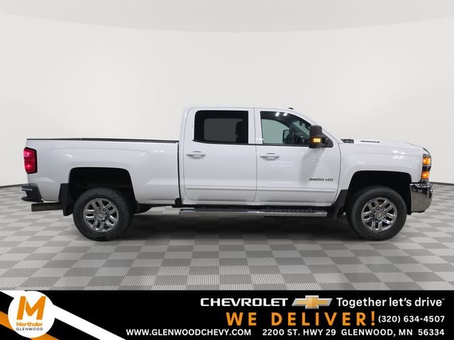 2019 Chevrolet Silverado HD LT 4WD Crew Cab Standard Box's photo