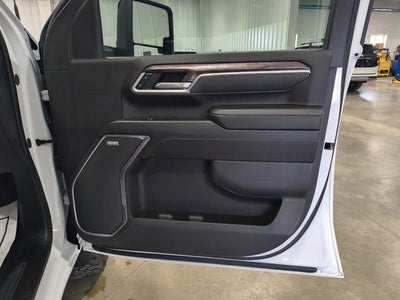 2025 Chevrolet Silverado 3500HD LTZ