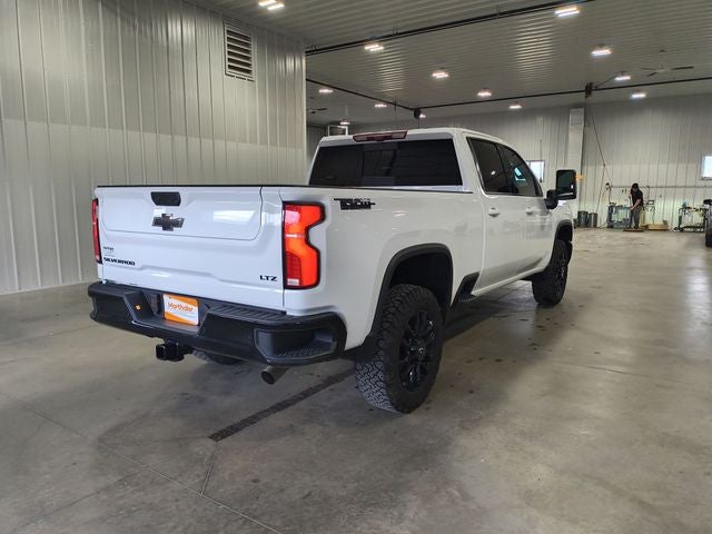2025 Chevrolet Silverado 3500HD LTZ