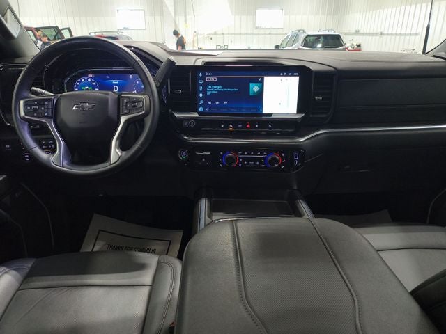 2025 Chevrolet Silverado 3500HD LTZ