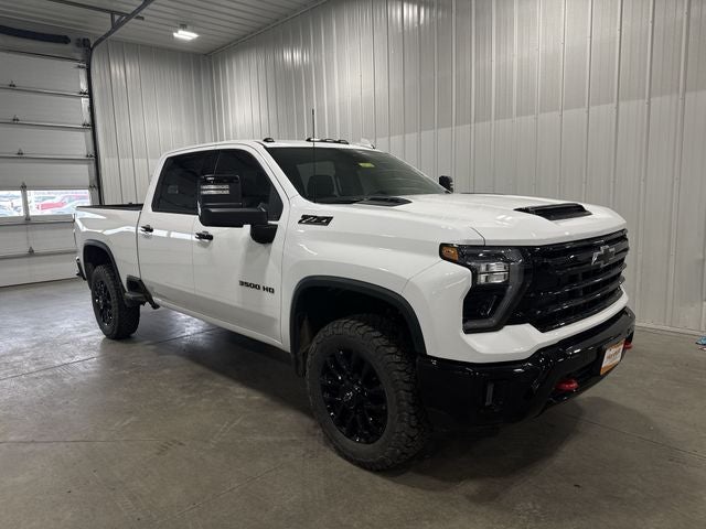 2026 Chevrolet Silverado 3500HD LTZ Trail Boss