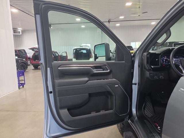 2026 Chevrolet Silverado 3500HD LTZ